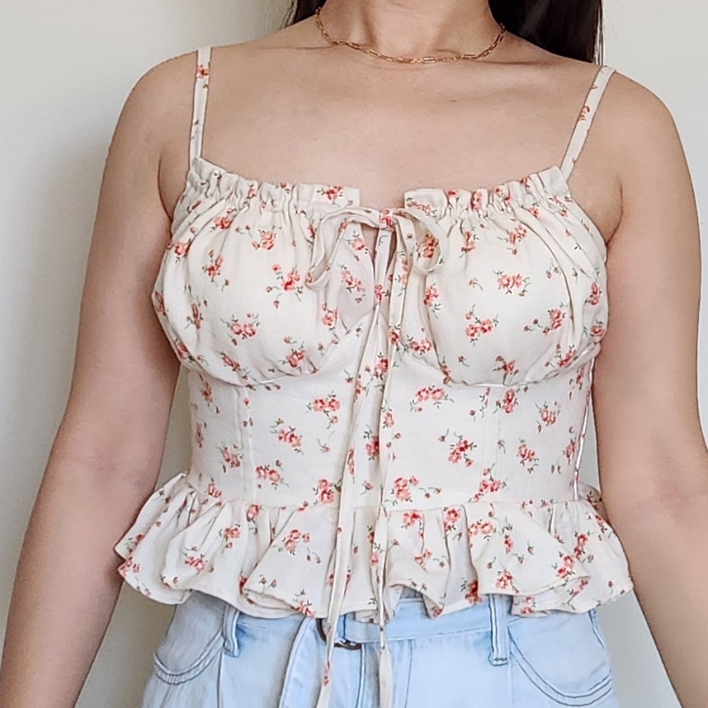 spaghetti milkmaid crop top, small
